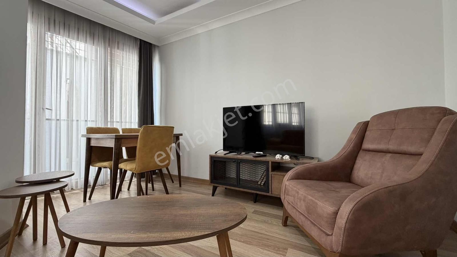 İlka'dan Sıra Evler Sitesi'nde Ara Kat Ayrı Mutfak Boş Fırsat — fotoğraf 5