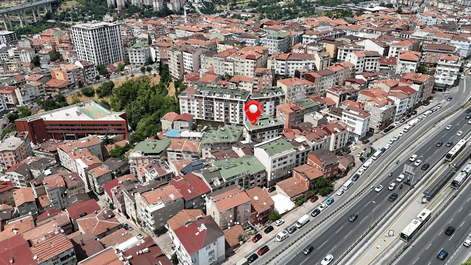 İlka'dan Sıra Evler Sitesi'nde Ara Kat Ayrı Mutfak Boş Fırsat — fotoğraf 34