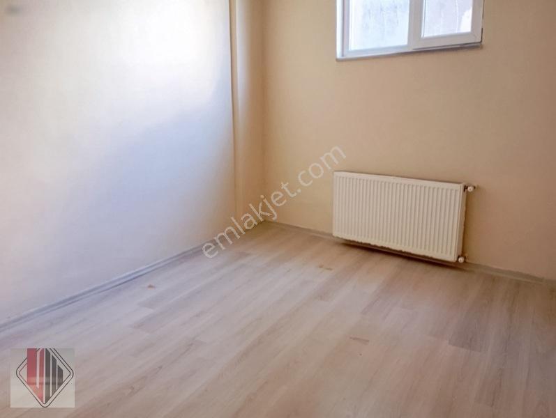 Bağcılar Fevzicakmak Mh. 80 M2 / 2+1 Satılık Bahce Kat — fotoğraf 9