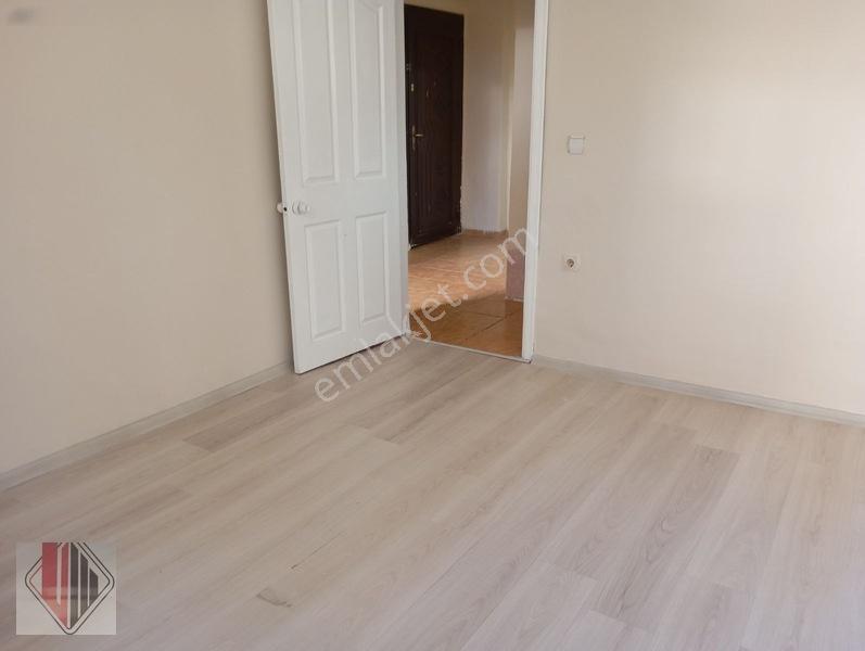 Bağcılar Fevzicakmak Mh. 80 M2 / 2+1 Satılık Bahce Kat — fotoğraf 11