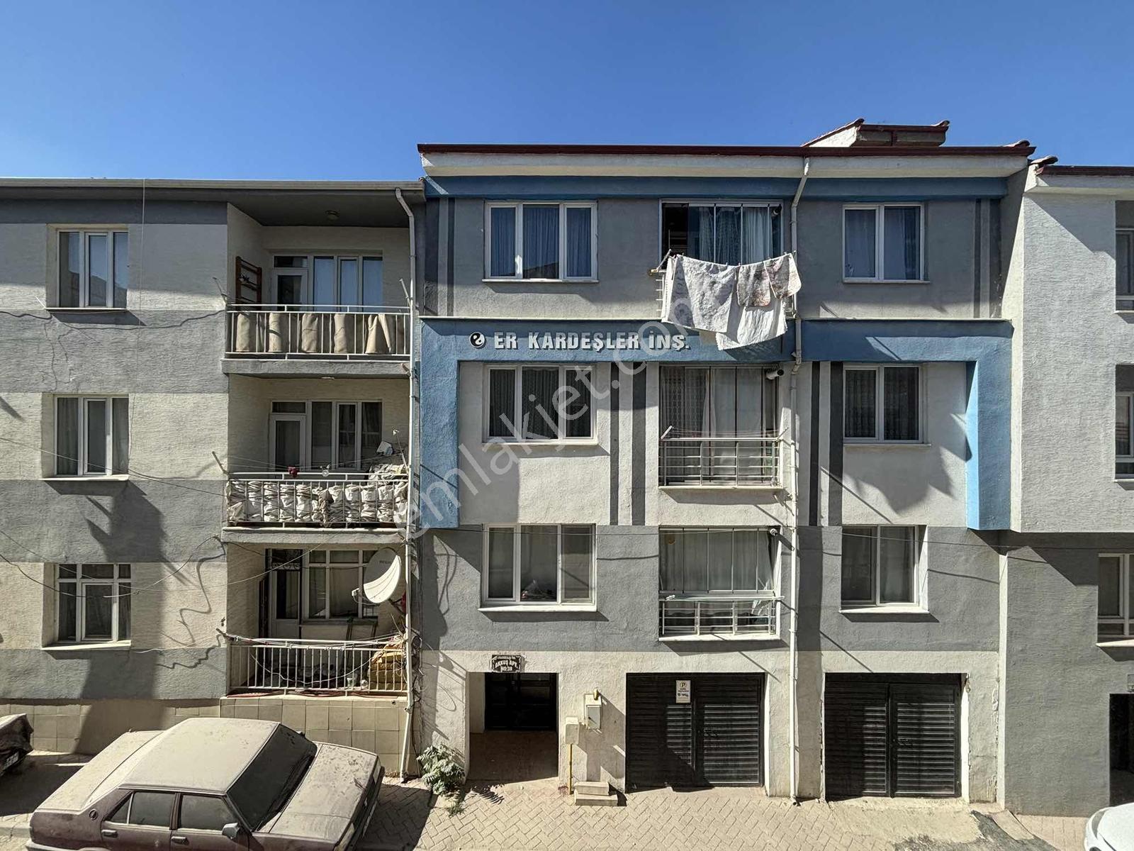 Eker'den Dilek Caddesi Yakını Geniş Eşyalı 2+0 Satılık Daire — fotoğraf 24