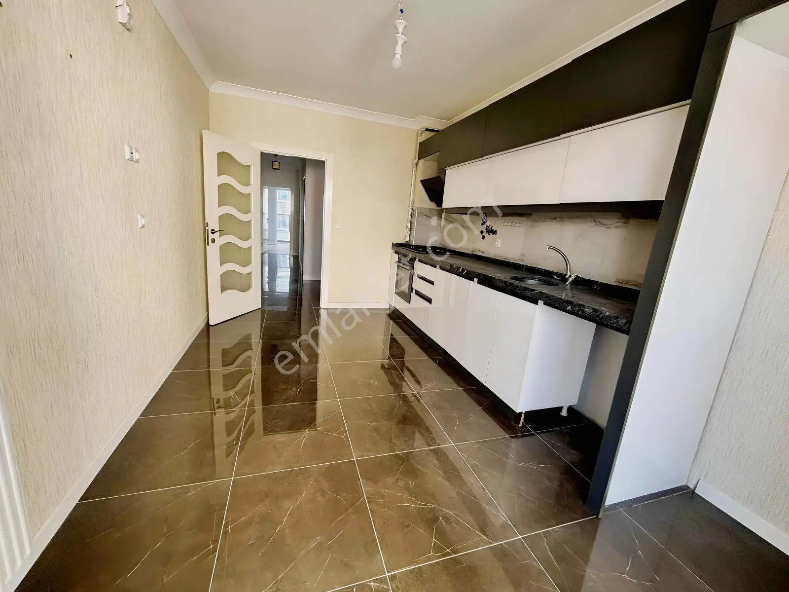 A L C Den Menderes Mah Salon Bağımsız 2+1 Satılık Daire — fotoğraf 3