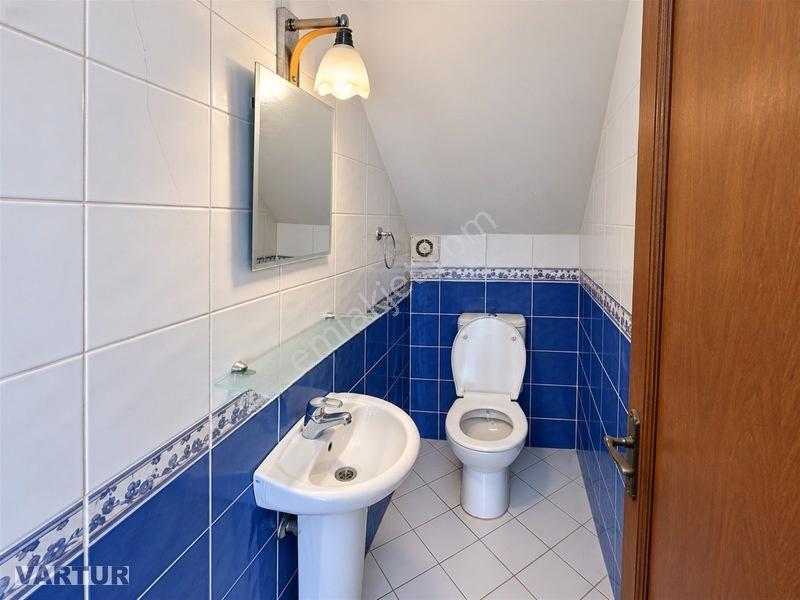 Sahilde Deniz Manzaralı 3+1 Satılık Dubleks Villa — fotoğraf 10