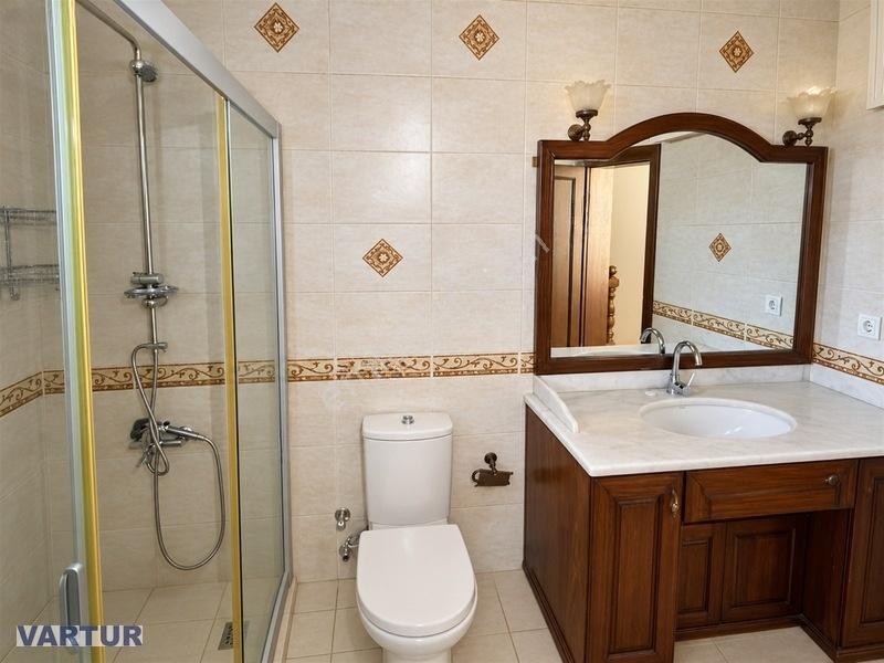 Sahilde Deniz Manzaralı 3+1 Satılık Dubleks Villa — fotoğraf 22