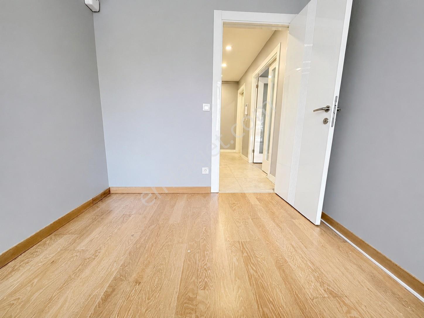 Erenköy'de Divanın Sokağında Prestijli Binada Kaçırılmaz Fırsat — fotoğraf 30