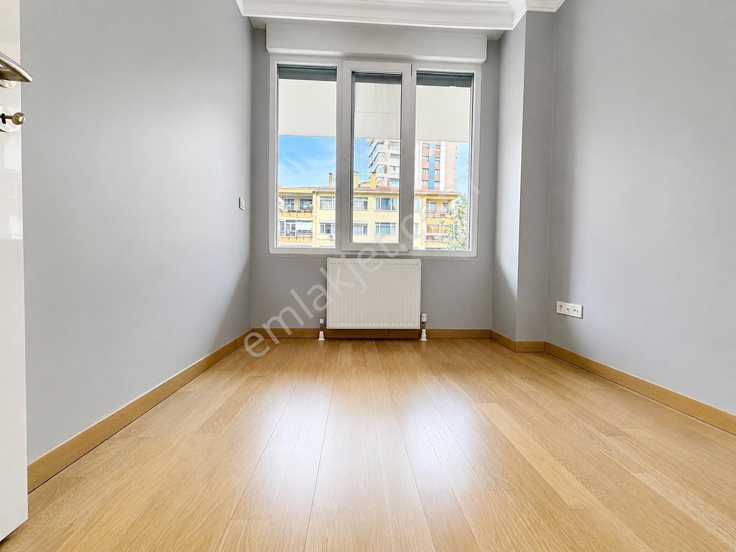 Erenköy'de Divanın Sokağında Prestijli Binada Kaçırılmaz Fırsat — fotoğraf 38