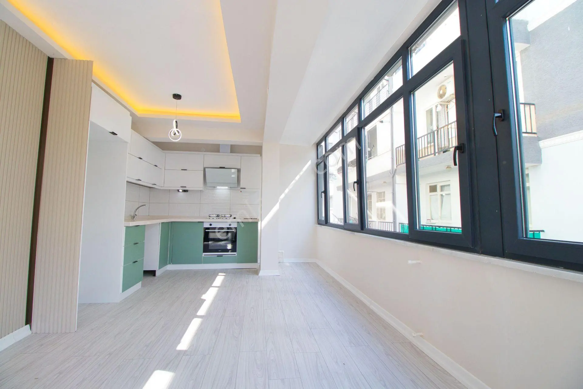Aktif'ten Akçay Merkezde Satılık Ön Cephe Arakat Denize 300mt Full Yapılı 2+1 Daire — fotoğraf 12