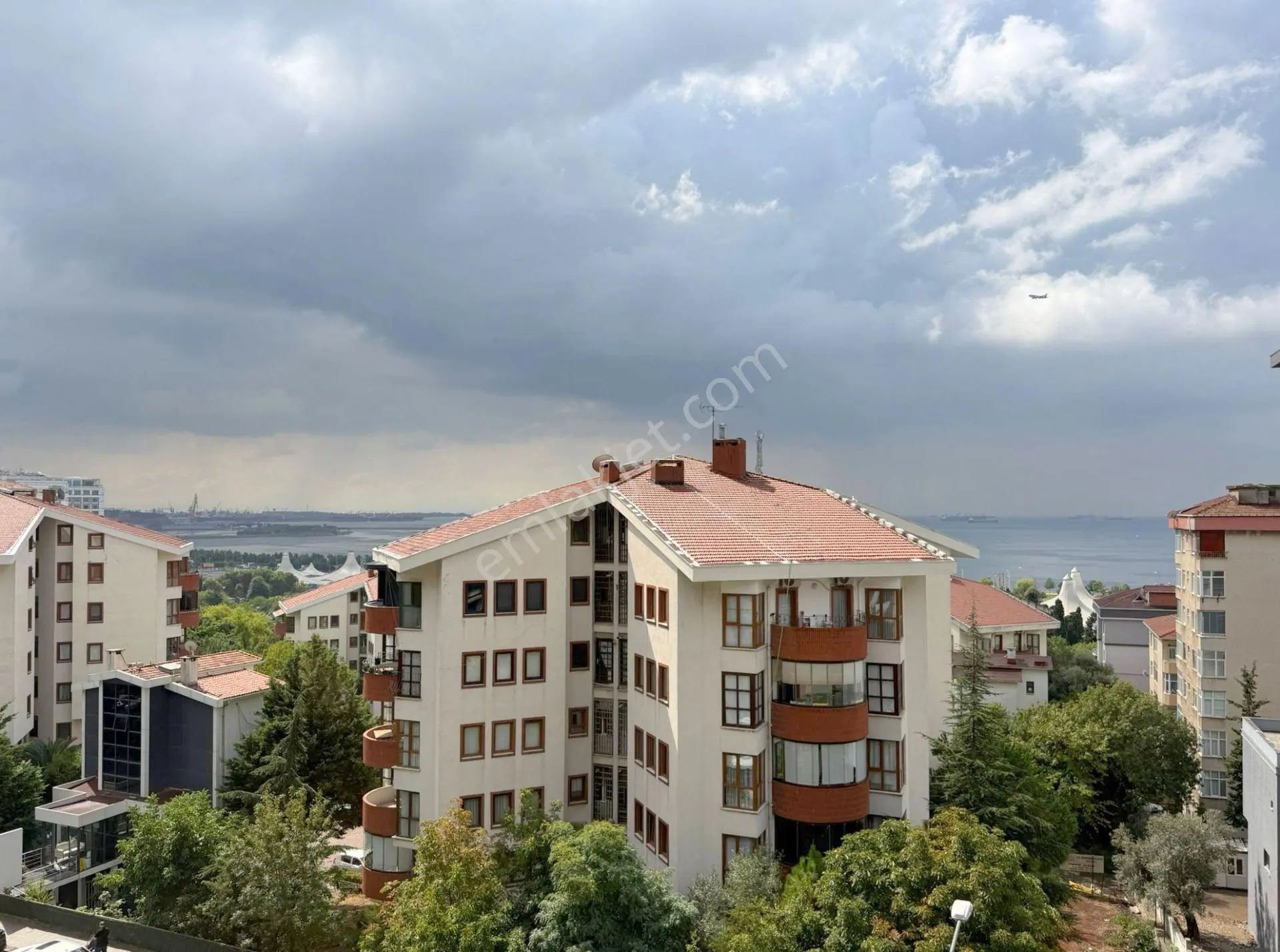 Mertcan'dan Kredi Limitsiz Panoramik Deniz Manzaralı Ara Kat 3+1 — fotoğraf 9