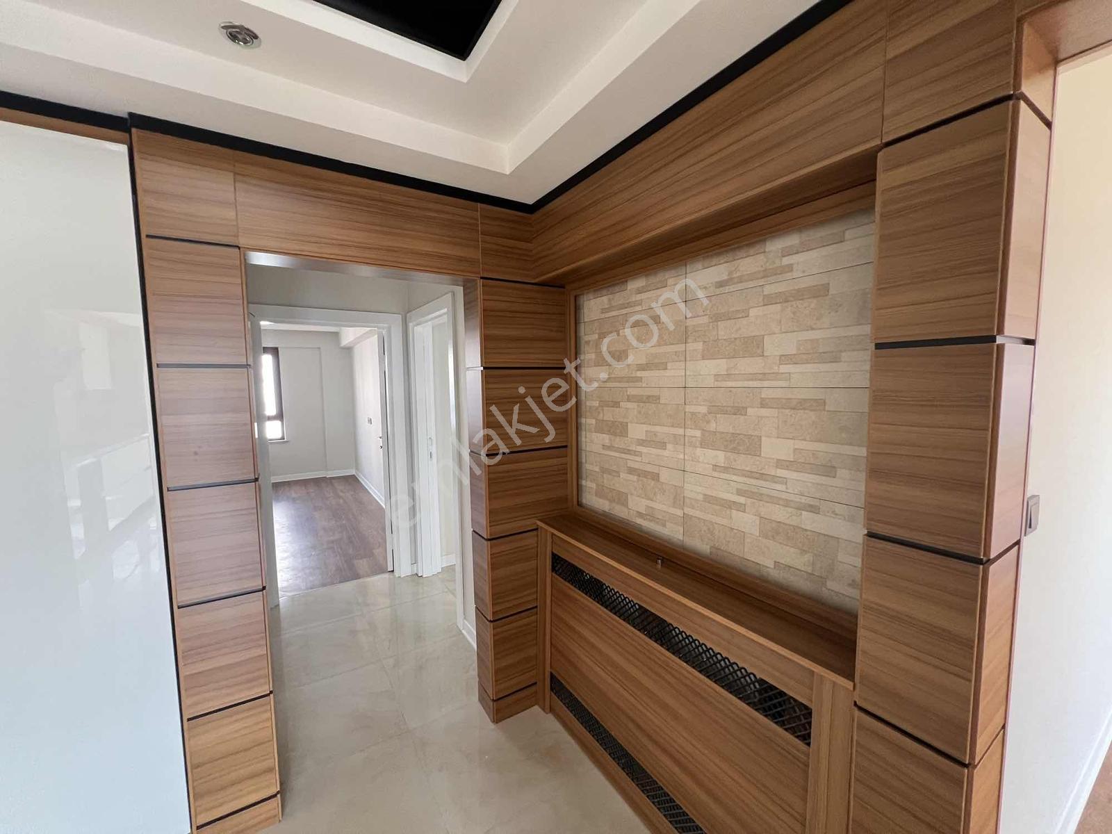 Özyalçın'dan Panorama Sitesinde 4+1 İçi Sıfır Yapılı Daire — fotoğraf 19