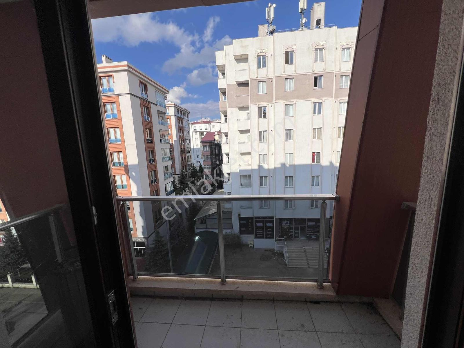 Özyalçın'dan Panorama Sitesinde 4+1 İçi Sıfır Yapılı Daire — fotoğraf 25