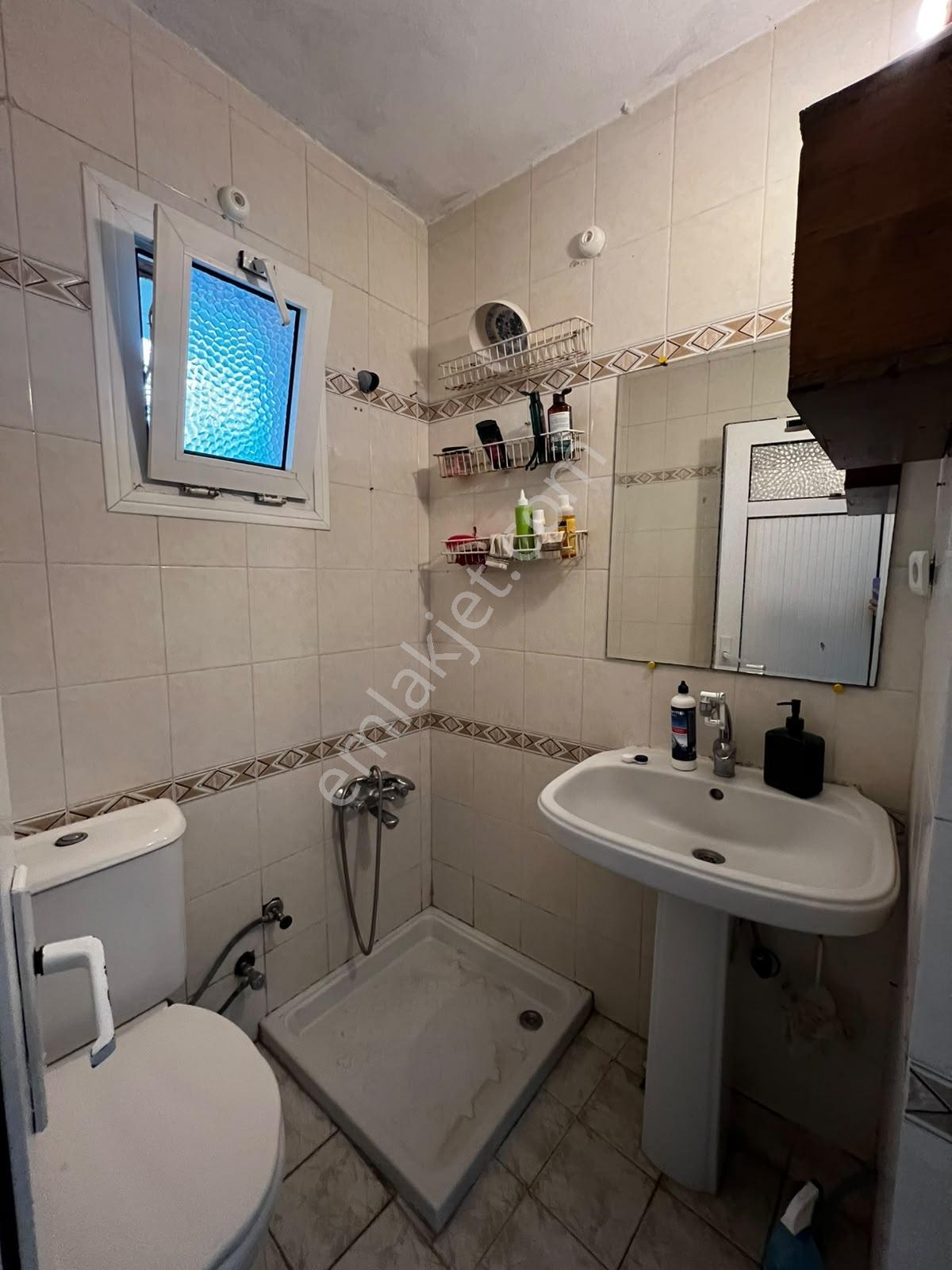 Kalabakda Sitede Deniz Manzaralı Teraslı Satılık Müstakil Villa — fotoğraf 15