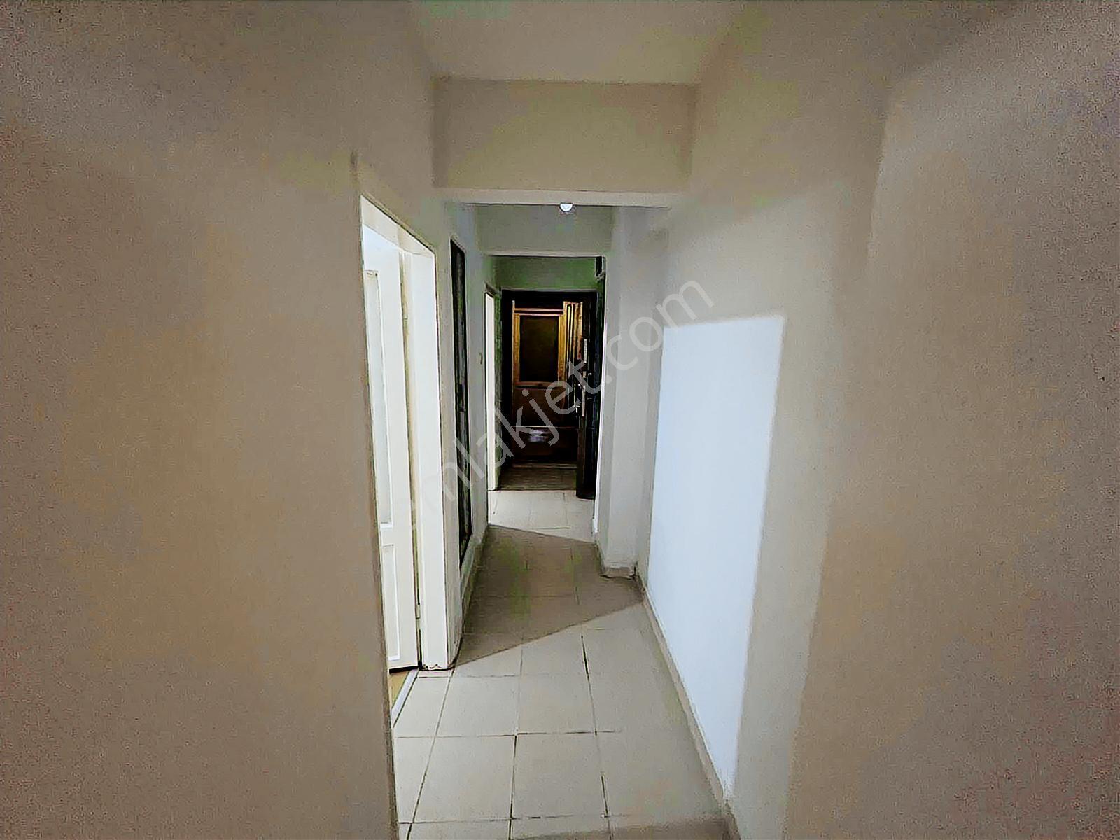 Ana Cadde Üzeri Satılık 3+1 — fotoğraf 10