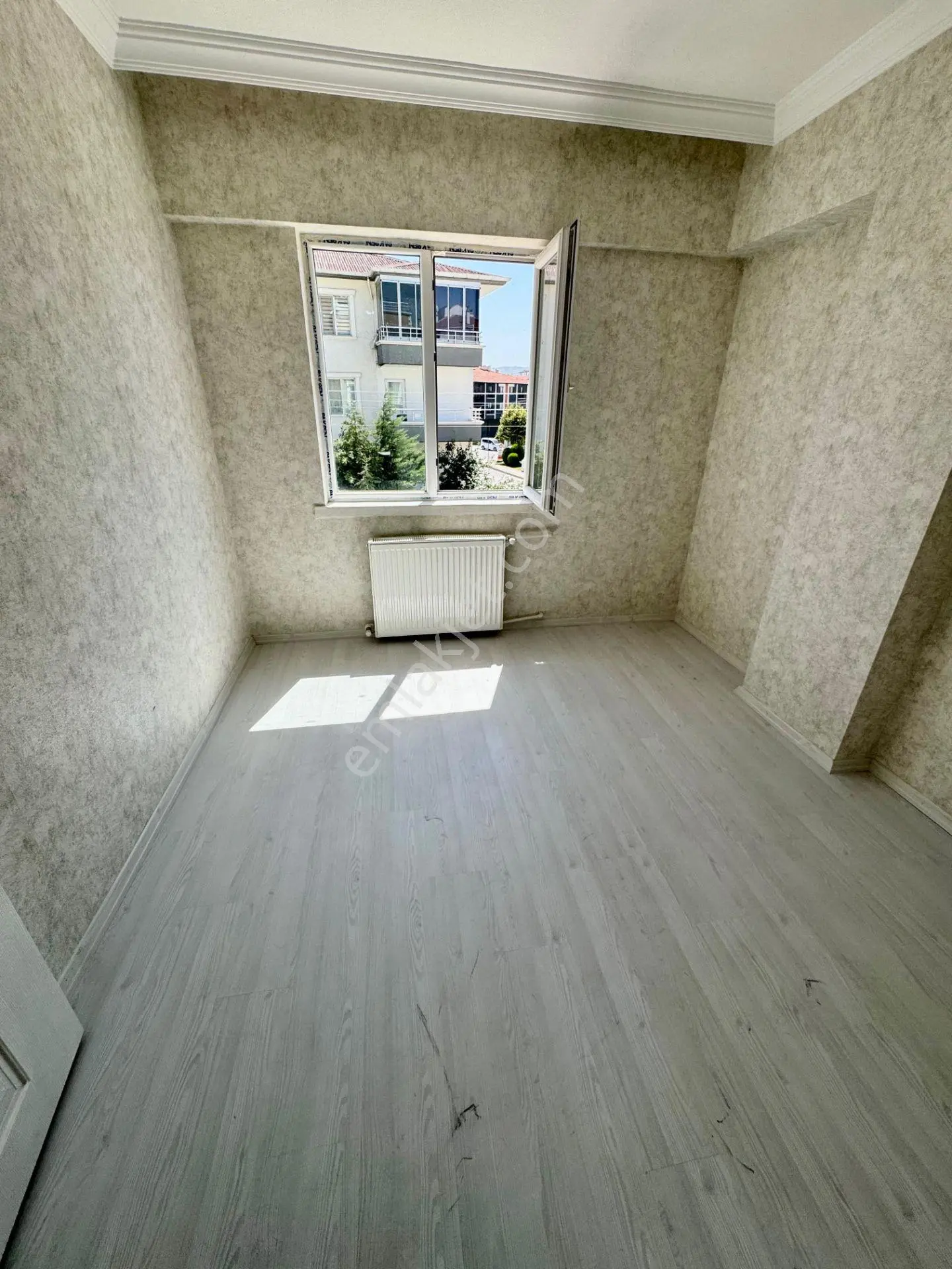 Yılmaz Gayrimenkul'den Malazgirt Mah. 3+1 Full Yapılı Kupon Daire — fotoğraf 13
