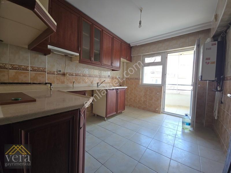 Kök Tapu...natoyoluna 2 Bina Ara Kat Güneydoğu Ön Cephe 3+1 — fotoğraf 4