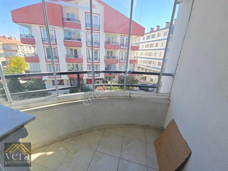 Kök Tapu...natoyoluna 2 Bina Ara Kat Güneydoğu Ön Cephe 3+1 — fotoğraf 5