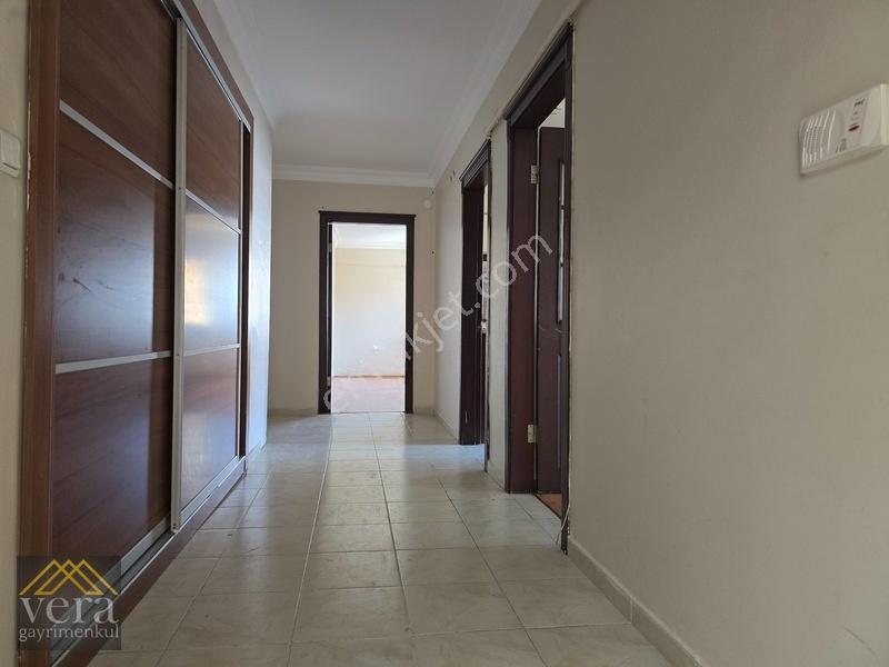 Kök Tapu...natoyoluna 2 Bina Ara Kat Güneydoğu Ön Cephe 3+1 — fotoğraf 16