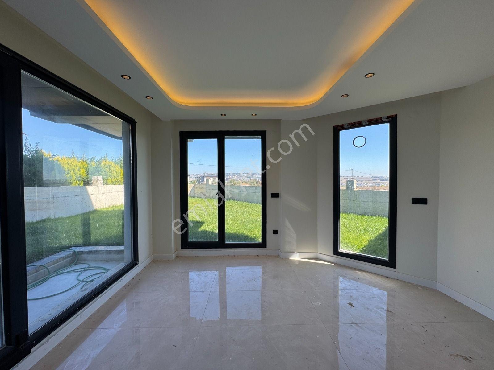 Silivri Selimpaşa Satılık 3+2 Villa — fotoğraf 3