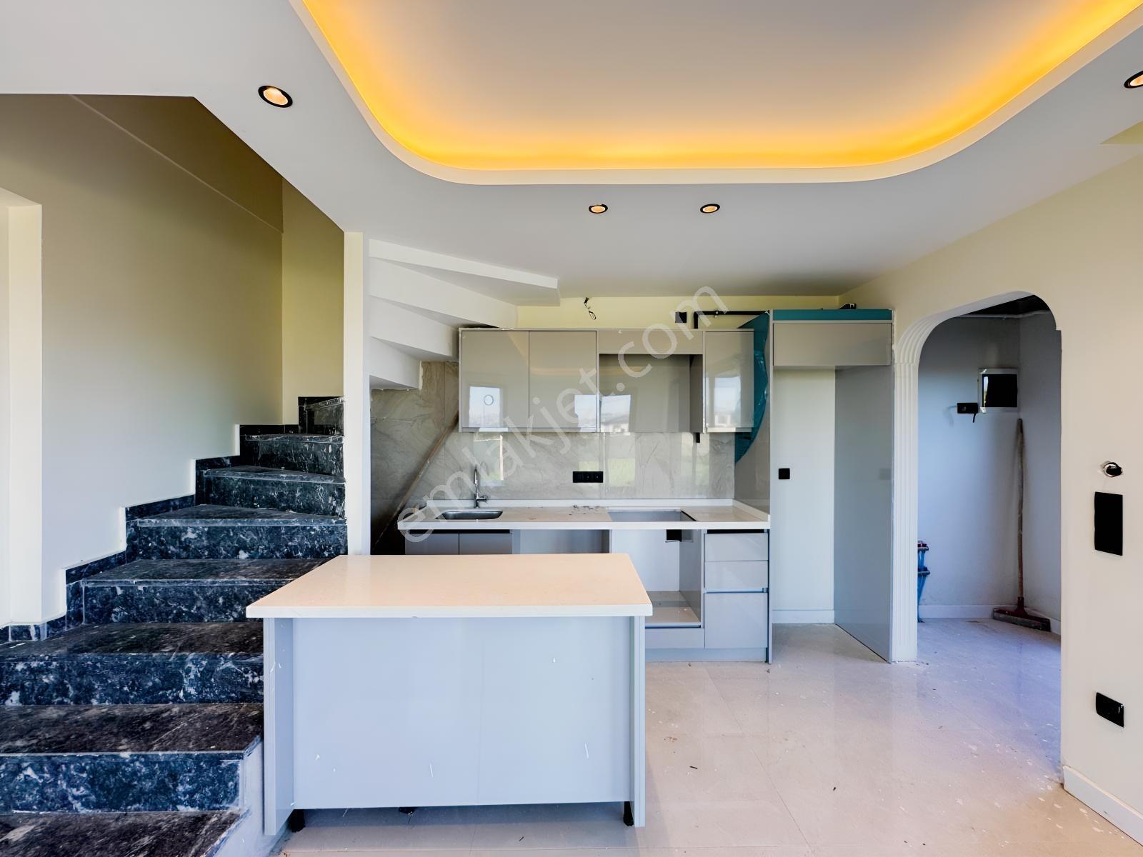 Silivri Selimpaşa Satılık 3+2 Villa — fotoğraf 4