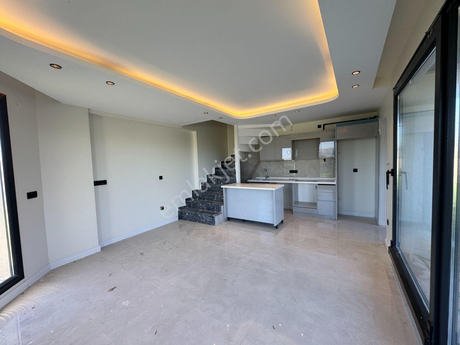 Silivri Selimpaşa Satılık 3+2 Villa — fotoğraf 6