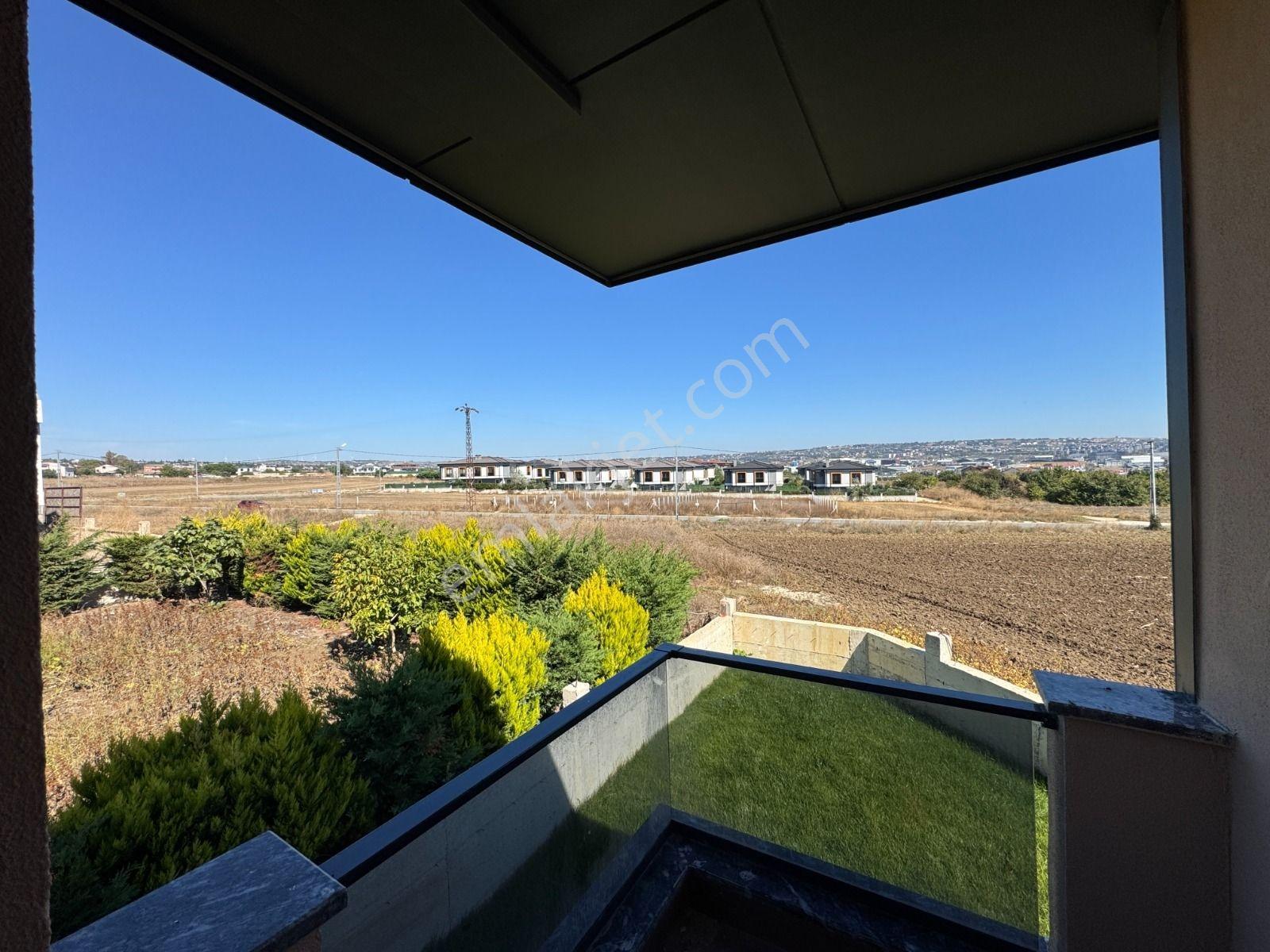 Silivri Selimpaşa Satılık 3+2 Villa — fotoğraf 12