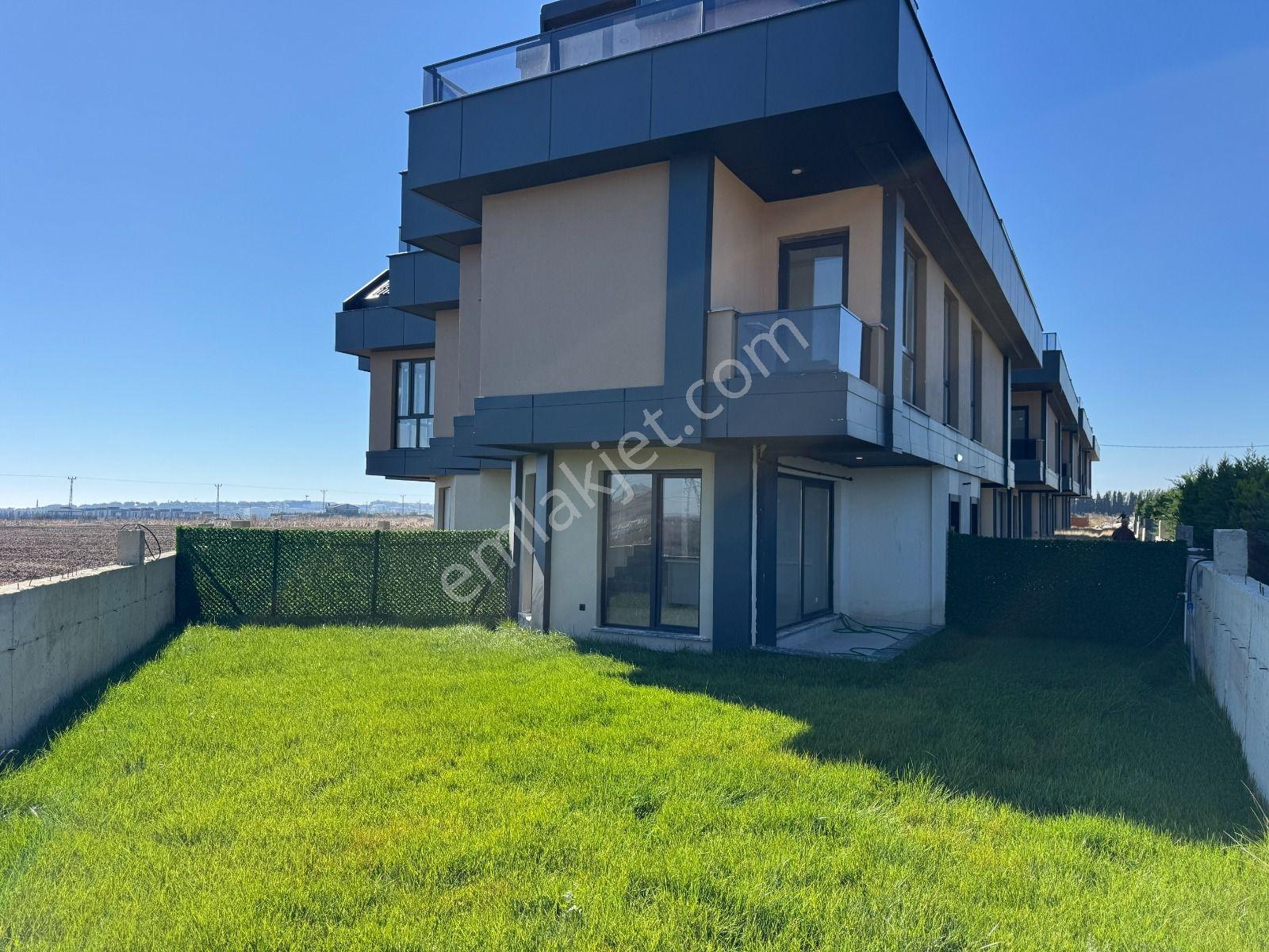 Silivri Selimpaşa Satılık 3+2 Villa — fotoğraf 22