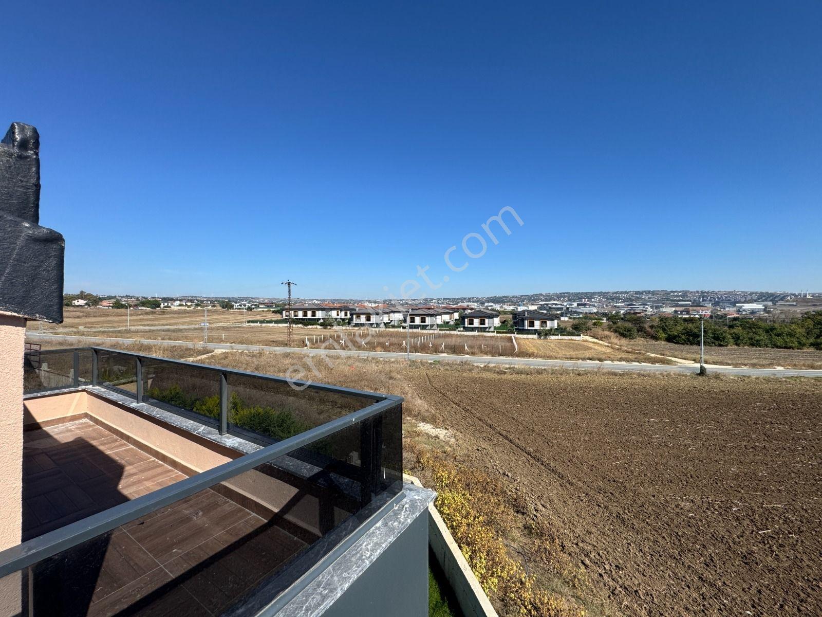 Silivri Selimpaşa Satılık 3+2 Villa — fotoğraf 23