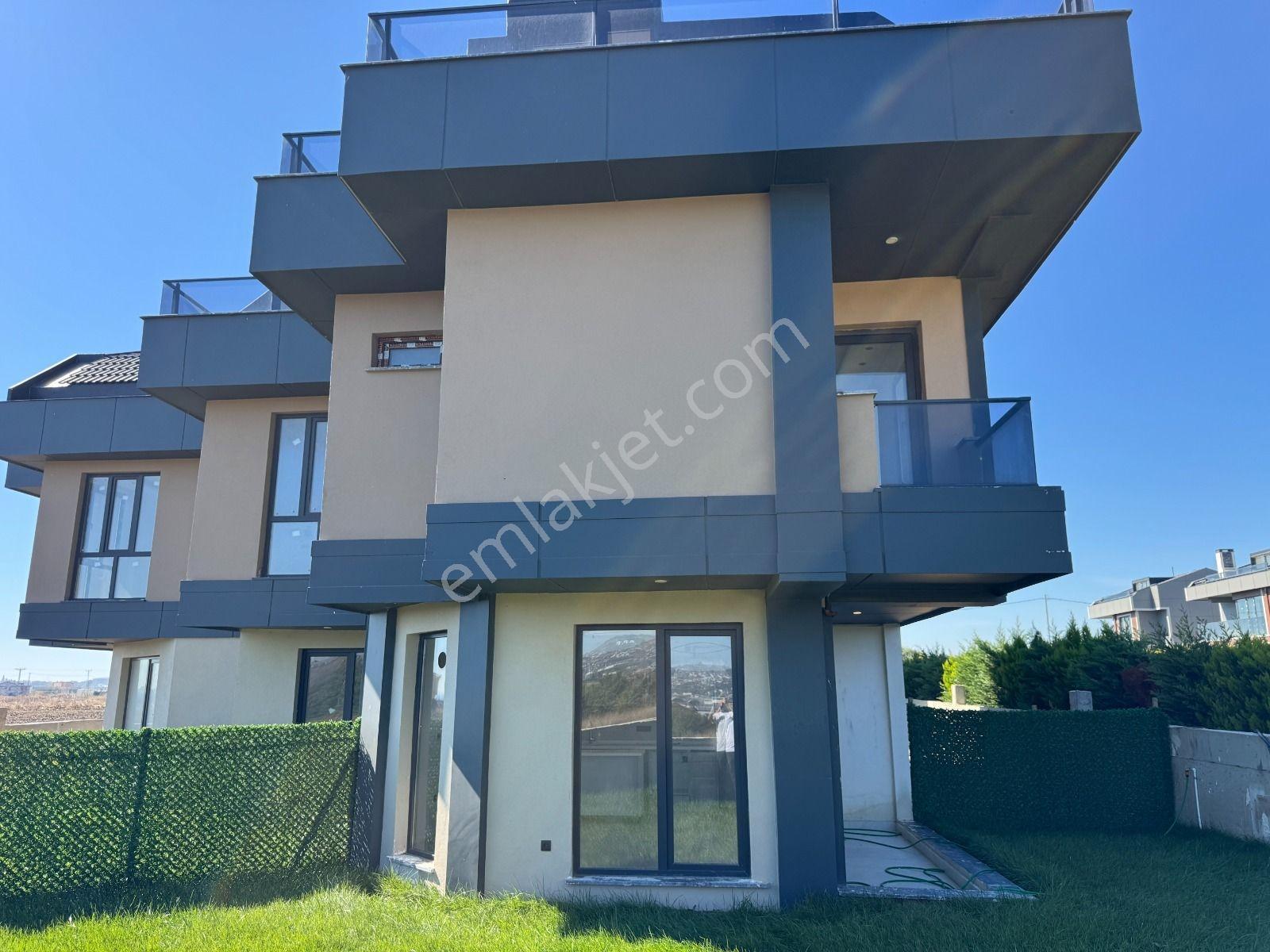 Silivri Selimpaşa Satılık 3+2 Villa — fotoğraf 26