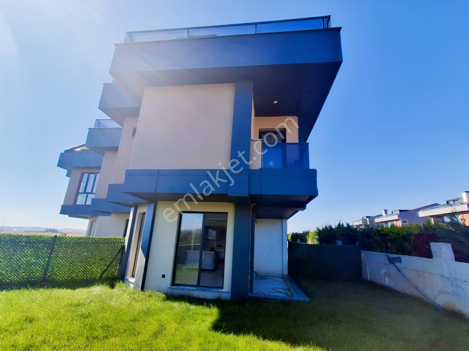 Silivri Selimpaşa Satılık 3+2 Villa — fotoğraf 36