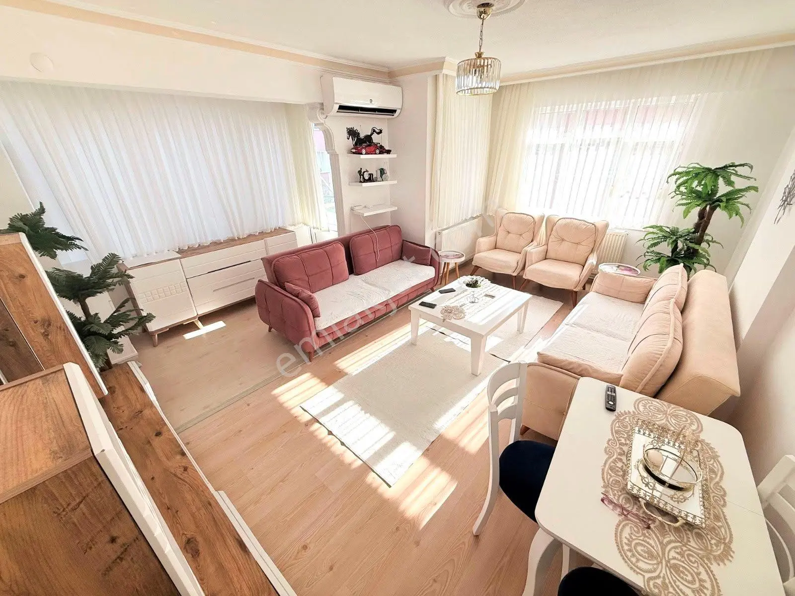 Referans'tan Altınkum'da Ayrı Mutfak Ara Kat Fırsat 2+1 Daire — fotoğraf 2