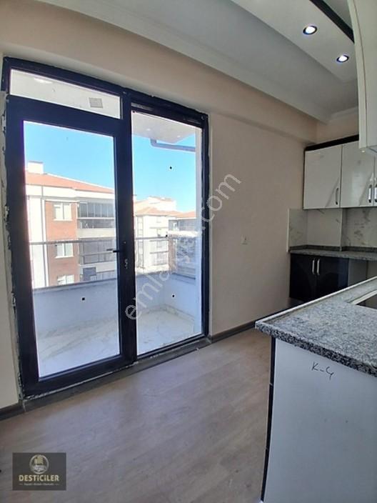 Ar-051 Emek Mah. 2+1 90m2 Albayrak Blv. Yakını Satılık Daire — fotoğraf 3