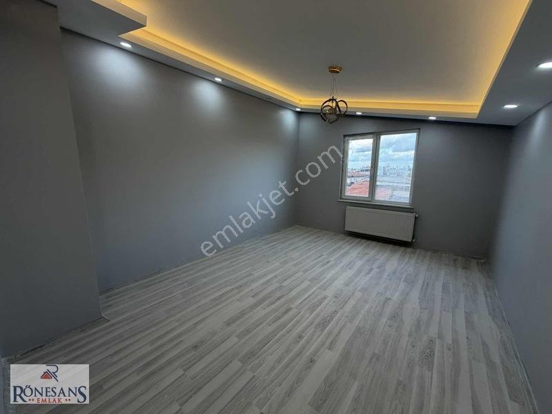 Rönesans Emlak'tan Cumhuriyet Mah. 5+1 Satılık Dubleks — fotoğraf 18