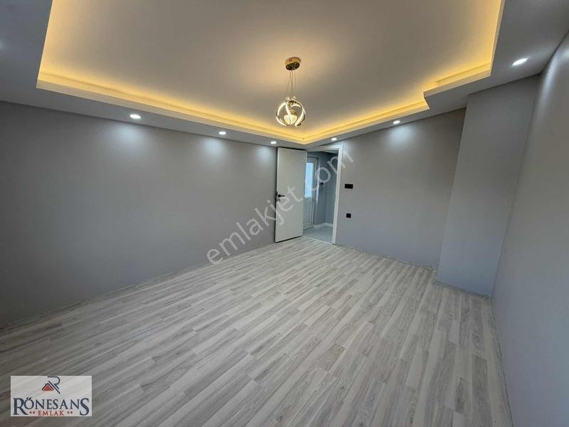 Rönesans Emlak'tan Cumhuriyet Mah. 5+1 Satılık Dubleks — fotoğraf 23
