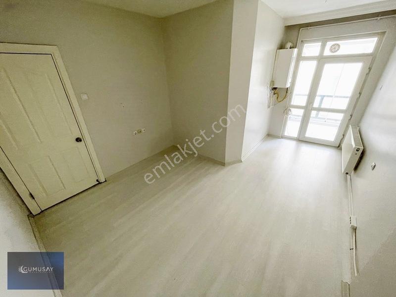 Gümüşay'dan Yenibağlar'da Aöf Arkası Ara Kat 16.000 Kiracılı 1+1 — fotoğraf 3
