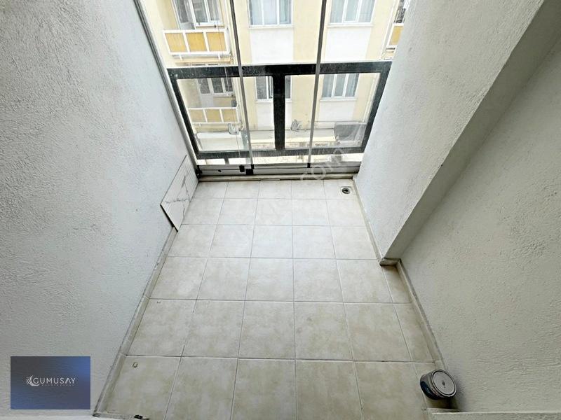Gümüşay'dan Yenibağlar'da Aöf Arkası Ara Kat 16.000 Kiracılı 1+1 — fotoğraf 8