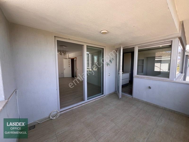 Uzun Kent Sitesinde 3,5+1 Full Yeşil Alan Fırsat Daire — fotoğraf 9