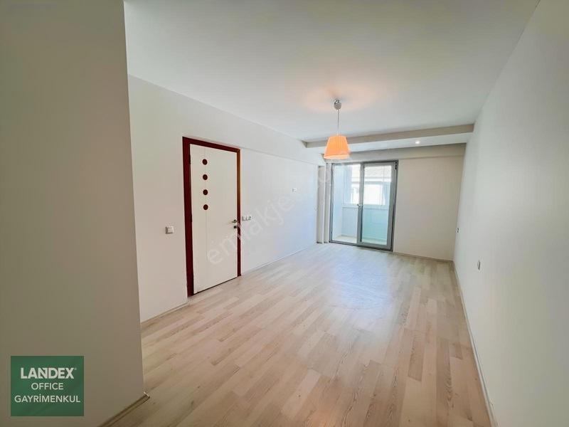 Uzun Kent Sitesinde 3,5+1 Full Yeşil Alan Fırsat Daire — fotoğraf 11