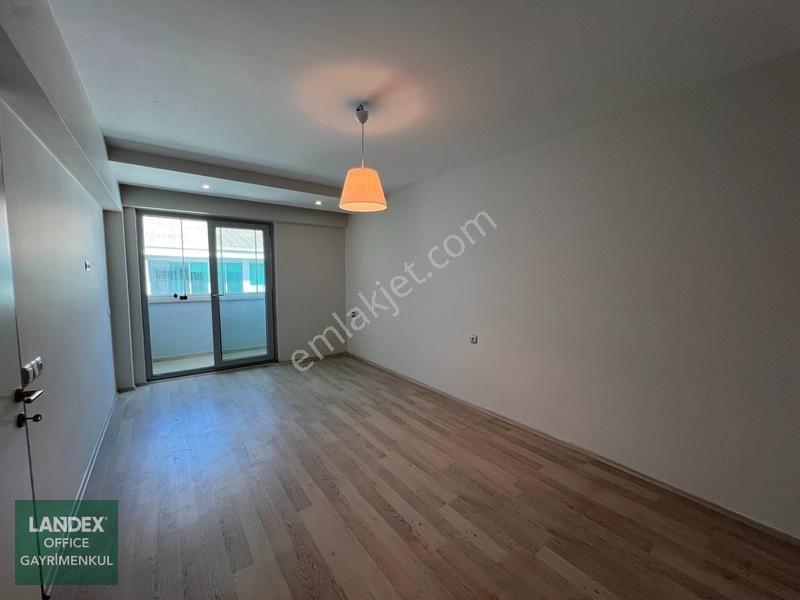 Uzun Kent Sitesinde 3,5+1 Full Yeşil Alan Fırsat Daire — fotoğraf 12