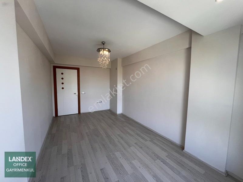 Uzun Kent Sitesinde 3,5+1 Full Yeşil Alan Fırsat Daire — fotoğraf 17