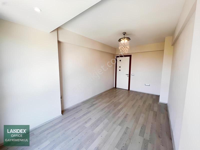 Uzun Kent Sitesinde 3,5+1 Full Yeşil Alan Fırsat Daire — fotoğraf 18