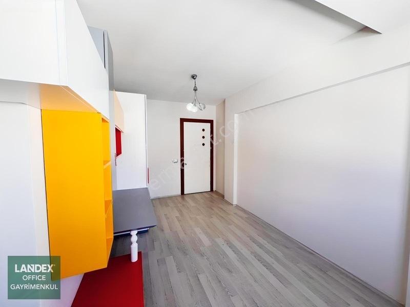 Uzun Kent Sitesinde 3,5+1 Full Yeşil Alan Fırsat Daire — fotoğraf 21