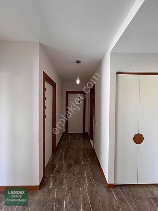 Uzun Kent Sitesinde 3,5+1 Full Yeşil Alan Fırsat Daire — fotoğraf 24
