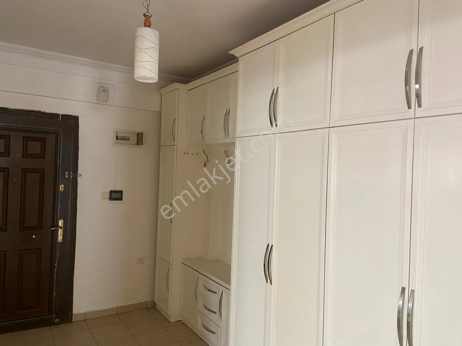 Defne Armutlu’da Köprü Başında Doğalgazlı 3+1 Satılık Daire — fotoğraf 4