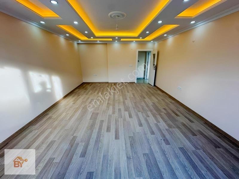Cumhuriyet Mah İski Yakını Geniş Ebeveyn Banyolu 3+1 Daire — fotoğraf 3