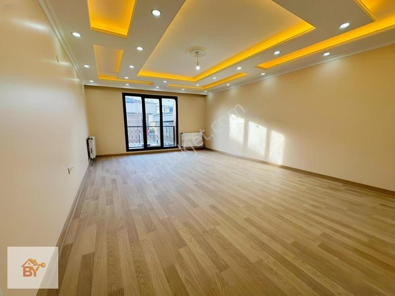 Cumhuriyet Mah İski Yakını Geniş Ebeveyn Banyolu 3+1 Daire — fotoğraf 5