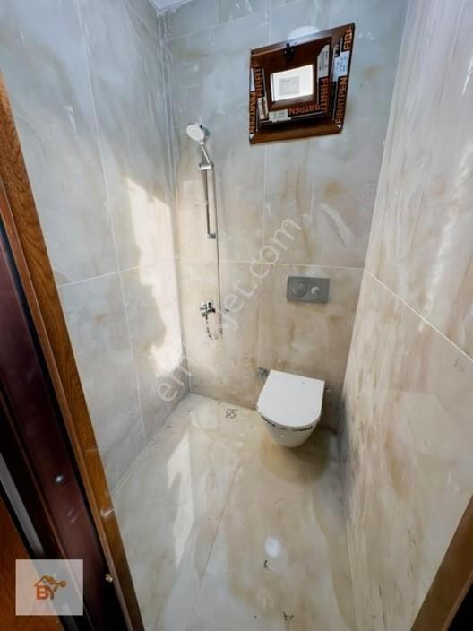 Cumhuriyet Mah İski Yakını Geniş Ebeveyn Banyolu 3+1 Daire — fotoğraf 21