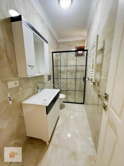 Cumhuriyet Mah İski Yakını Geniş Ebeveyn Banyolu 3+1 Daire — fotoğraf 24