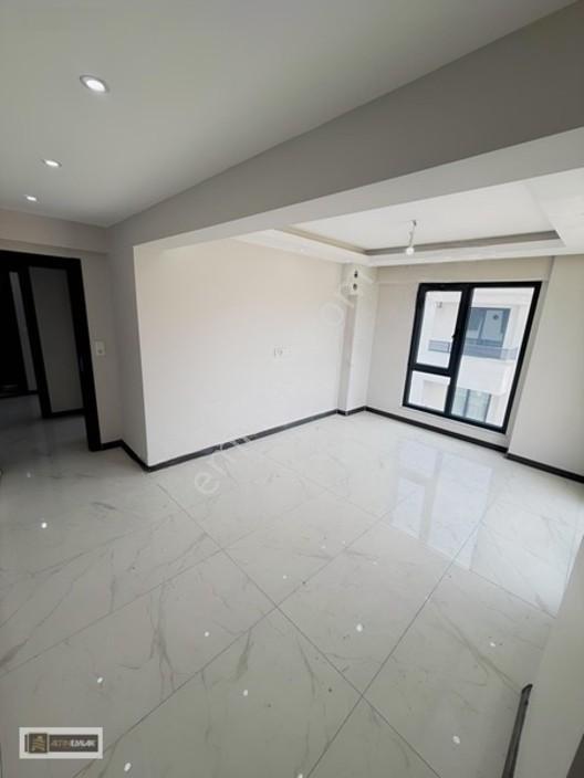 Sakarya Akyazıda Satılık 2+1 Daire Adliyeye Yakın — fotoğraf 3
