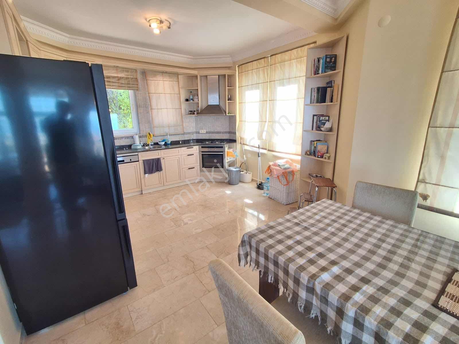 Gold Cityde 4+1, 255 M², Müstakil Bahçeli Full Eşyalı Villa — fotoğraf 10