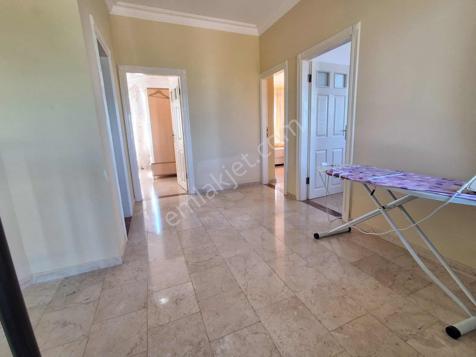 Gold Cityde 4+1, 255 M², Müstakil Bahçeli Full Eşyalı Villa — fotoğraf 19