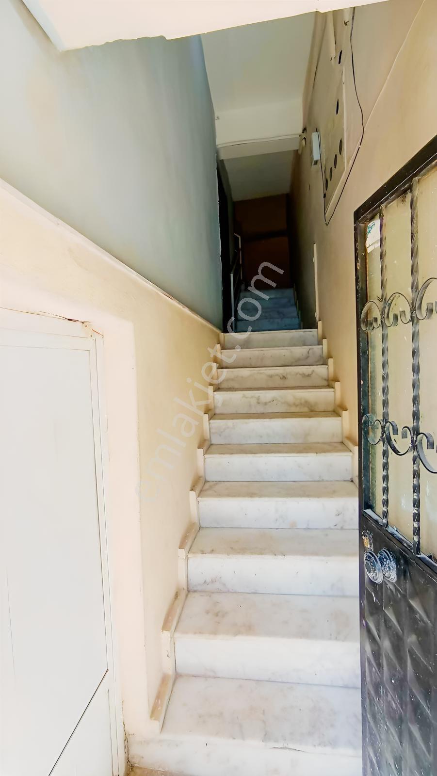 Bozyaka Sarıyer Mahallesi Sıfır Tadilatlı 2+1 Satılık Daire — fotoğraf 12